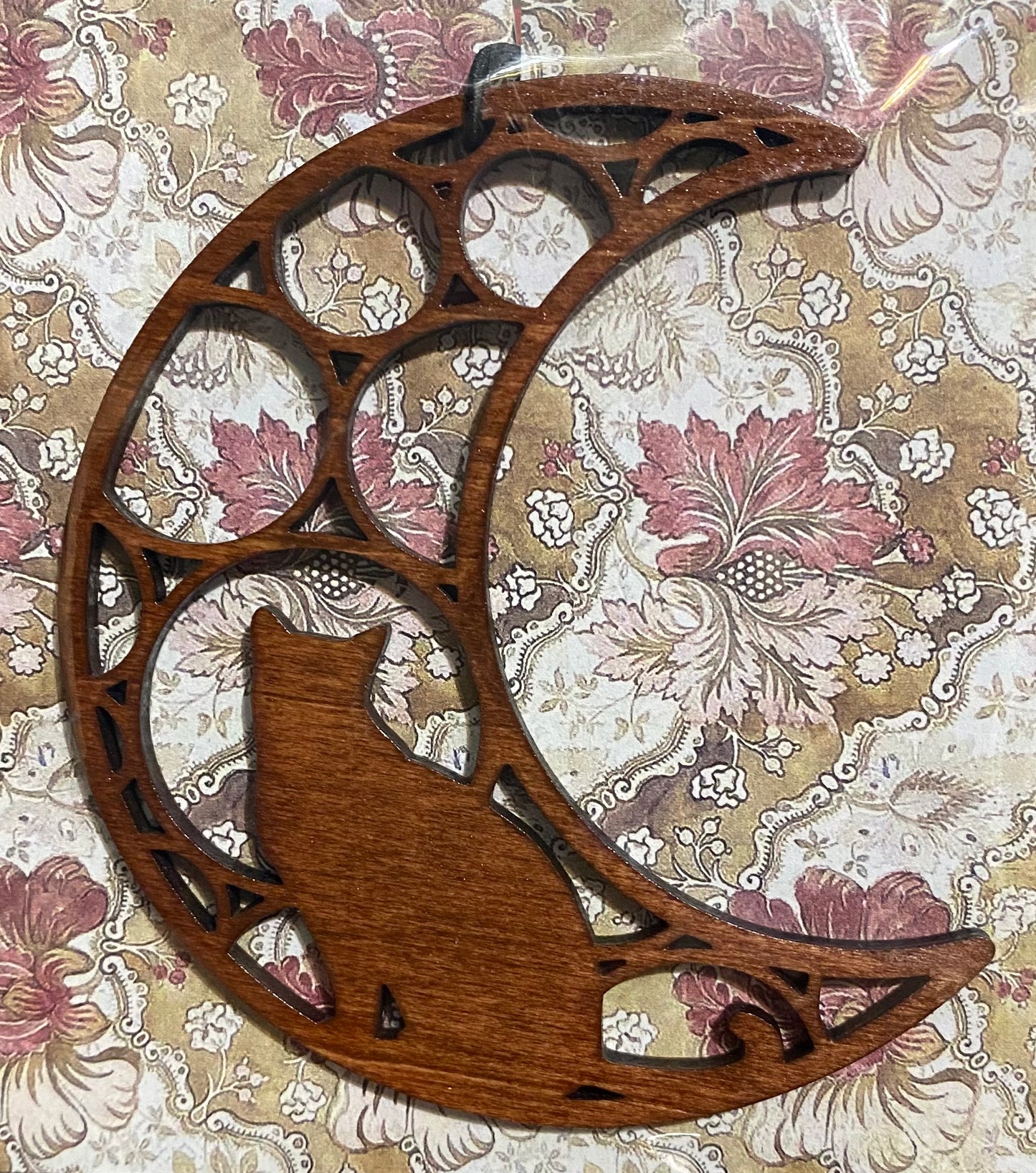 Dangler: Large Moon with Cat