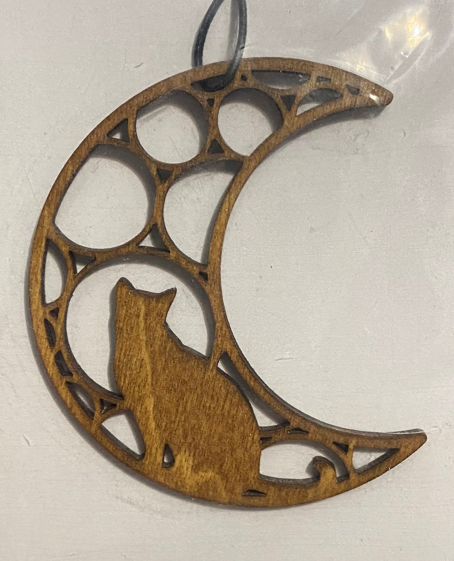 Dangler: Small Moon with Cat