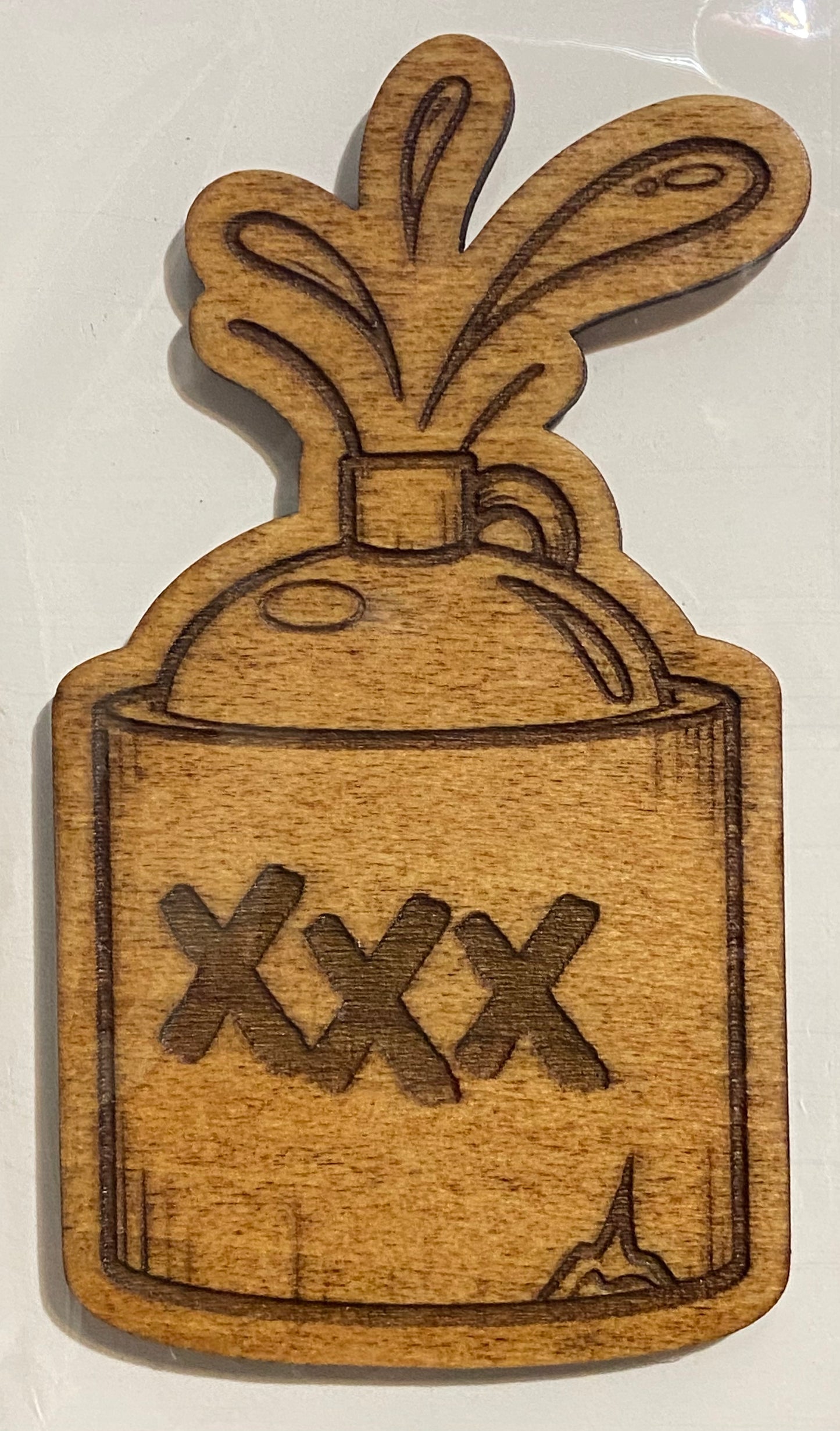 Magnet: Large Splashing Moonshine XXX